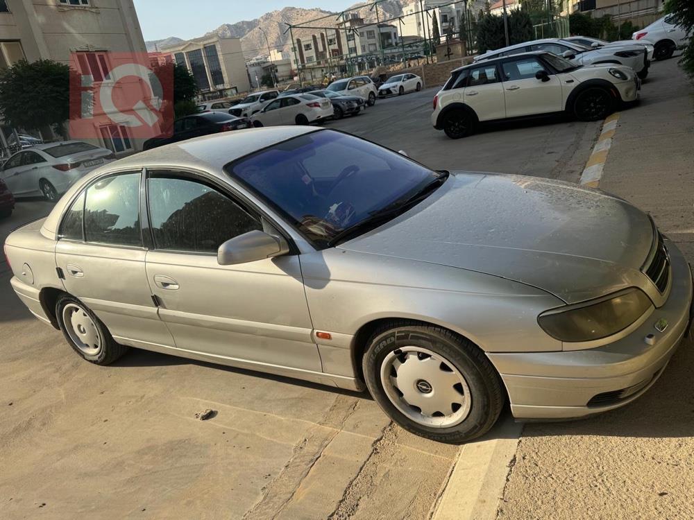 اوبل أوميغا